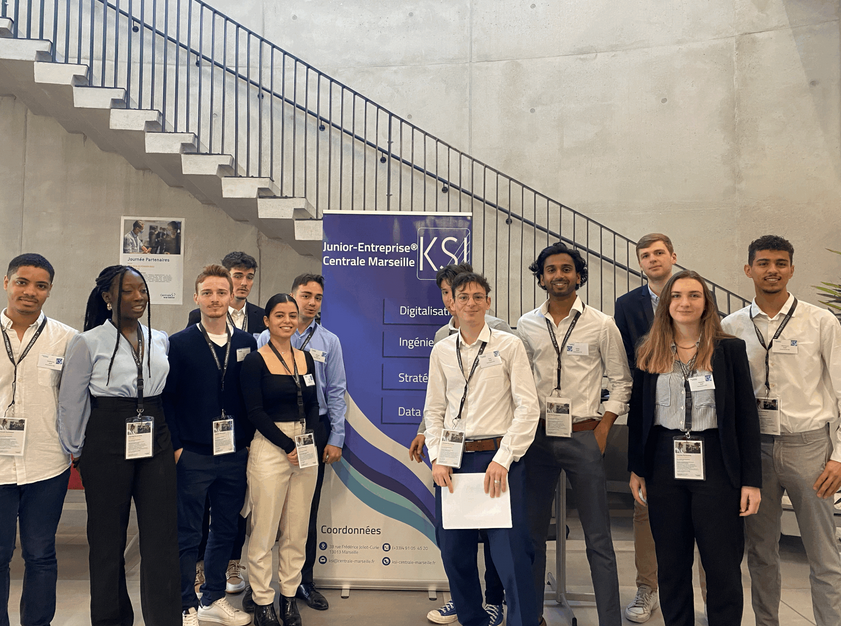 Groupe d'étudiants membre de KSI