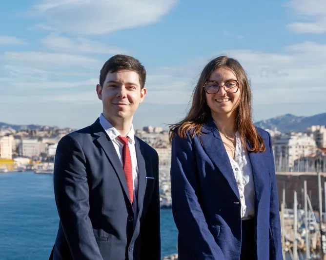 Portraits de Mila et Louis